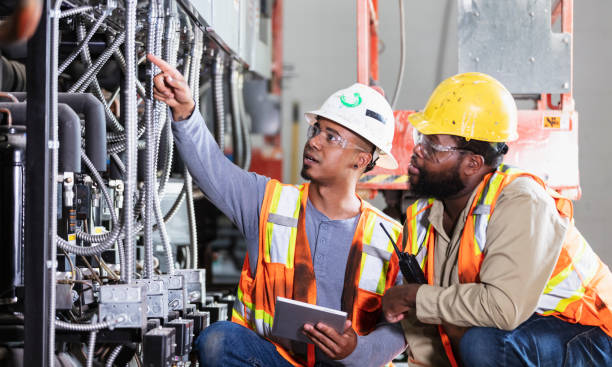 Best Commercial Electrician Services  in Harrisonburg, VA